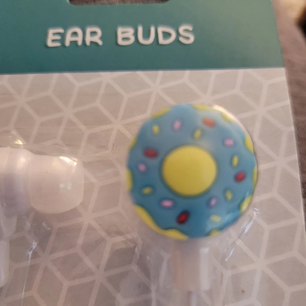 Donut Ear Buds **2/$15** - Picture 2 of 4